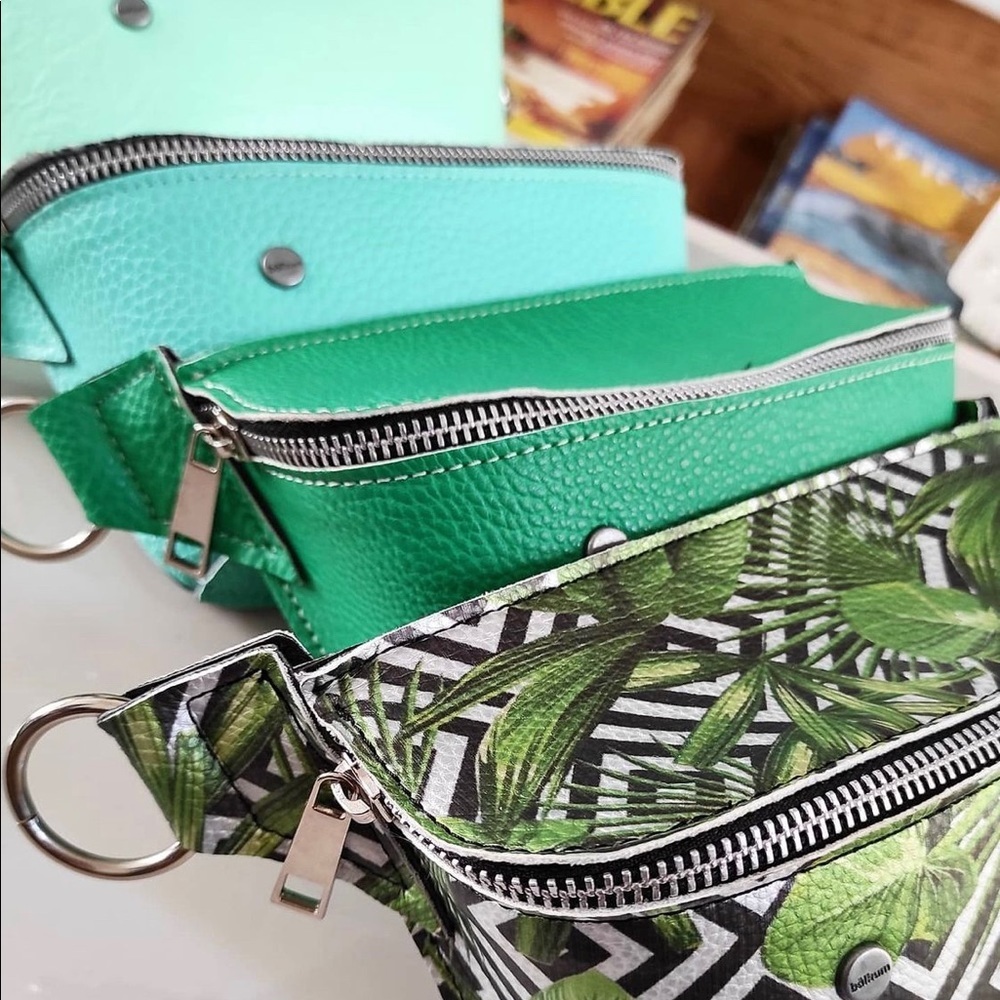 Argentinian vegan leather Belt Bag Fanny pack Riñoneras crossbody bag mint